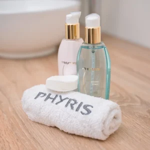 Phyris Milky Cleanser